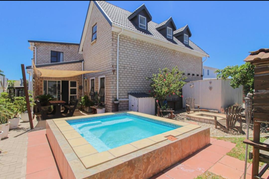 House for sale st helenabay