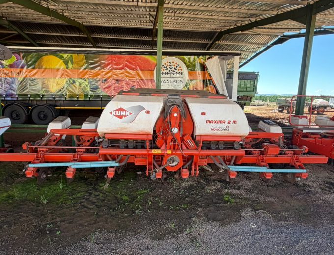 Khuhn Maxima 2m 6ry Vacuum 76,91cm Planter