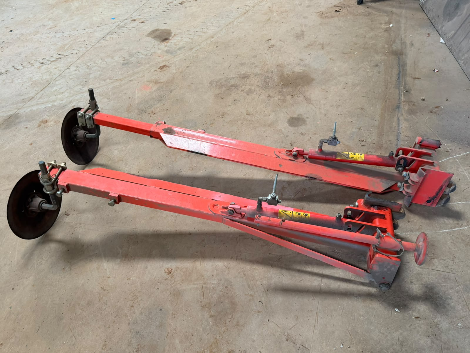 Khuhn Maxima 2m 6ry Vacuum 76,91cm Planter
