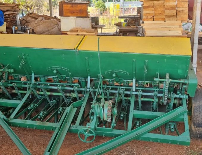 John Deere 17 Ry Koring Planter